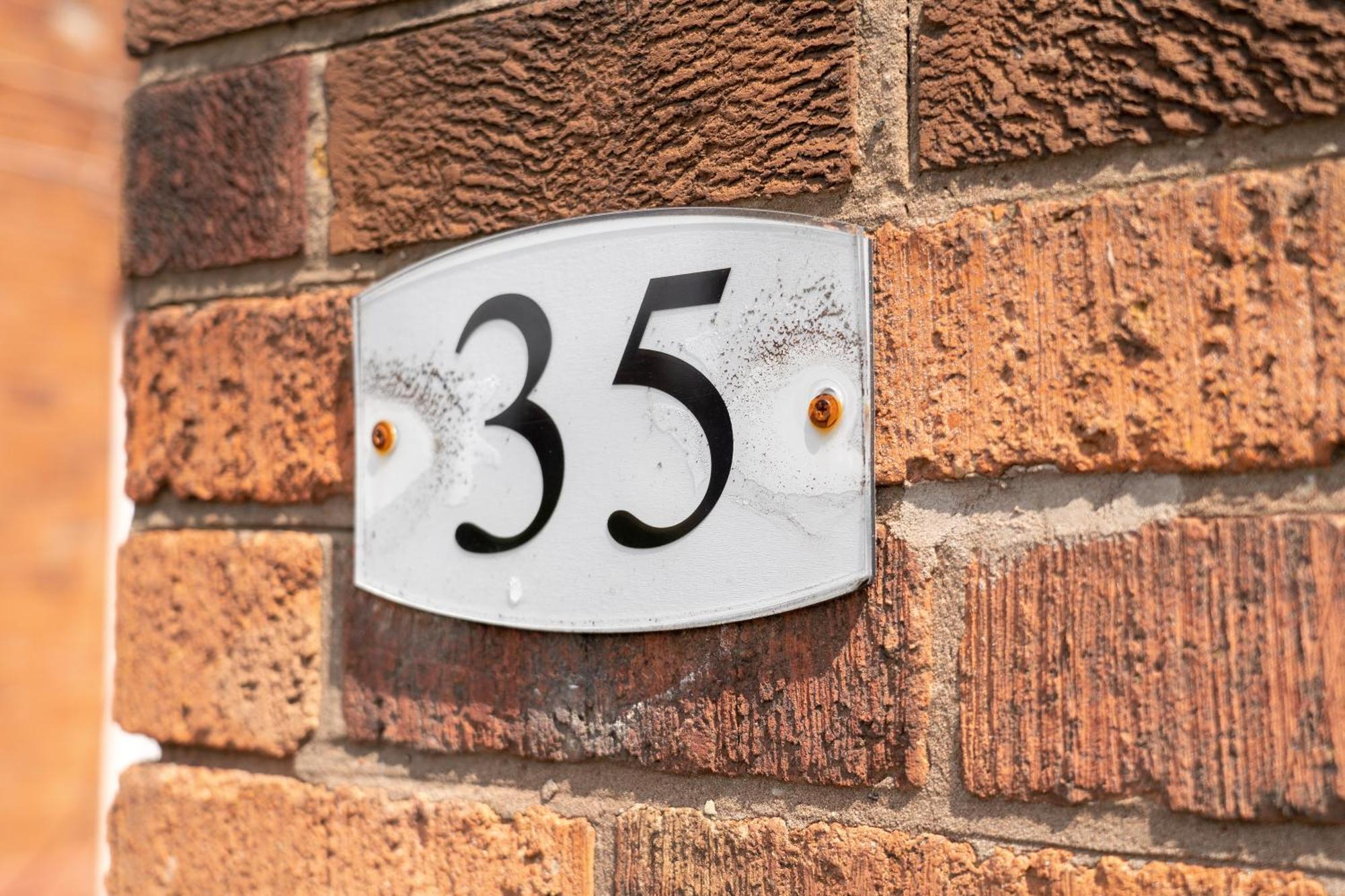 Exclusive Deals L Last-Minute Reserve L Townhouse With Sleeps 6 L Braunstone Town , Leicester L By Zen Nights Short Lets & Serviced Accommodations Extérieur photo