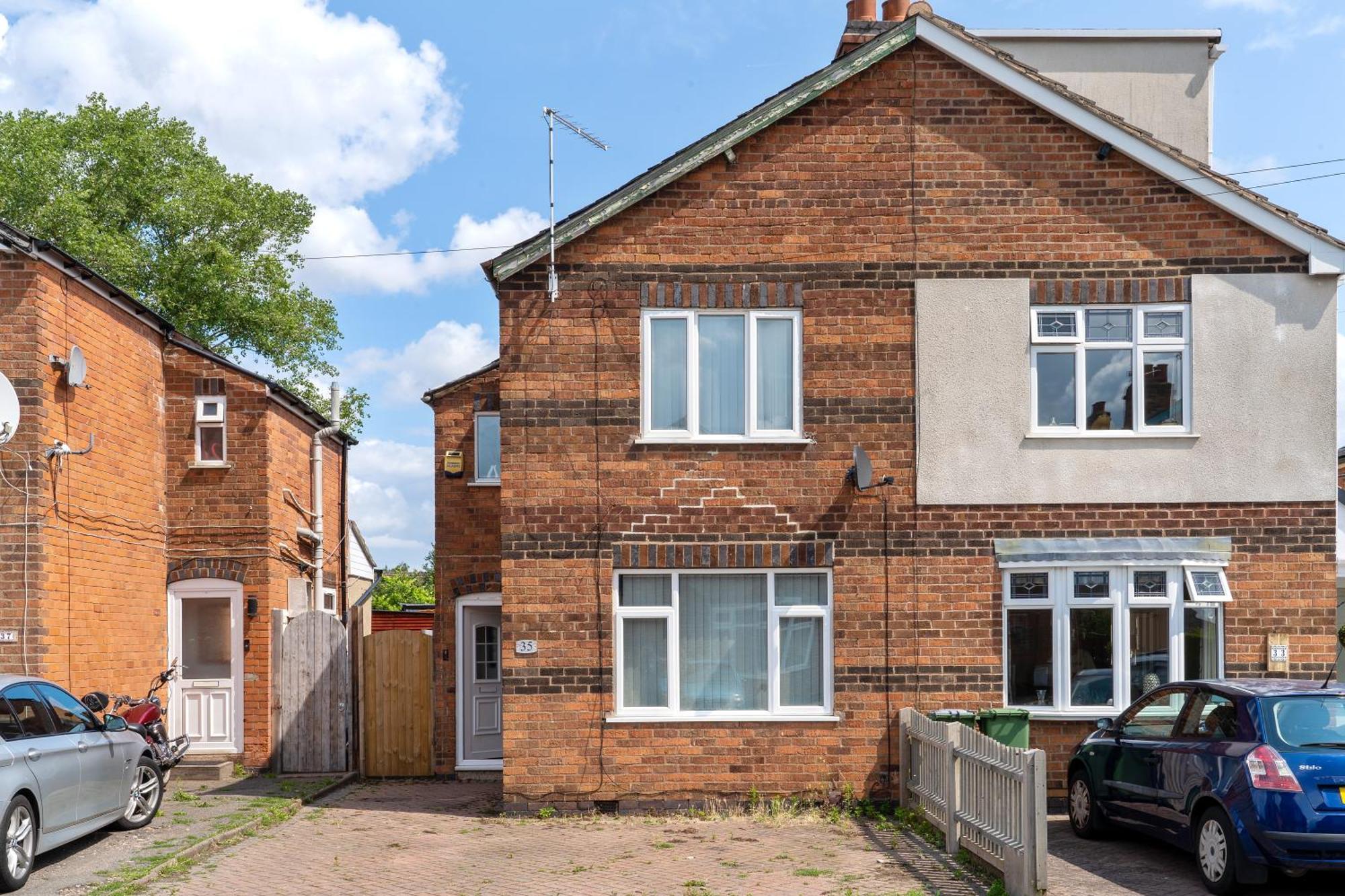 Exclusive Deals L Last-Minute Reserve L Townhouse With Sleeps 6 L Braunstone Town , Leicester L By Zen Nights Short Lets & Serviced Accommodations Extérieur photo